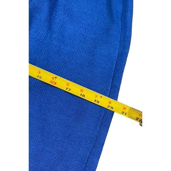 Classic ST. JOHN BASICS Blue Santana Knit Pencil Skirt SZ 10 Made in USA - Picture 4 of 6